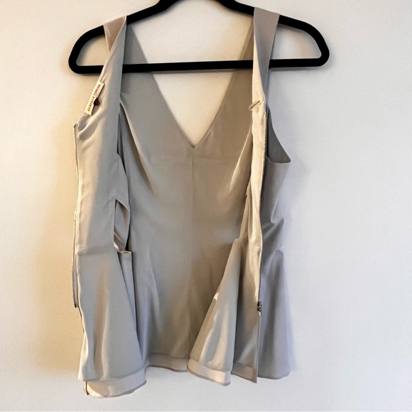REBECCA TAYLOR LIGHT GREY PEPLUM TOP - Picture 5 of 10